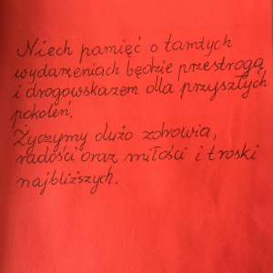 Kartki dla Sybiraków wykonane przez uczniów SP 25 w Tarnowie