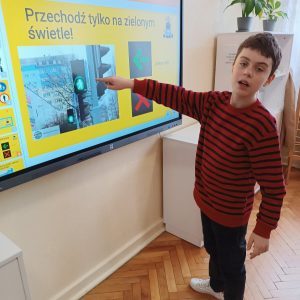 Odblaskowa Szkoła - Oglądanie i omawianie prezentacji multimedialnej