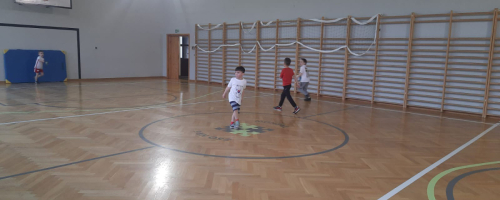 SPORTOWE CZWARTKI - Zajęcia sportowe dla sześciolatków