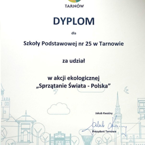 Dyplom dla Szkoły Podstawowej nr 25 za udział w akcji ekologicznej "Sprzątanie Świata - Polska"