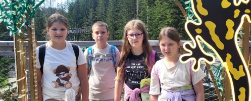 Wycieczka klasy 5a i 5b do Centrum Przyrodniczo - Edukacyjnego "Brama w Gorce"