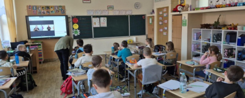 Klasa 1b uczestniczy w kampanii Dzieciństwo Bez Przemocy!