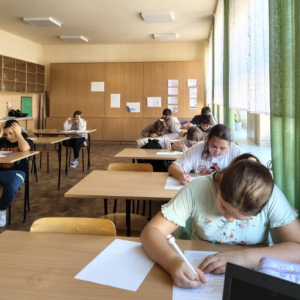 Ogólnopolski Konkurs Matematyczny - LEON - uczniowie rozwiązują zadania konkursowe