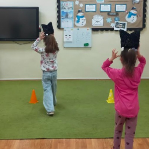 Zabawy ruchowe podczas Aktywnego Czwartku - 19 lutego