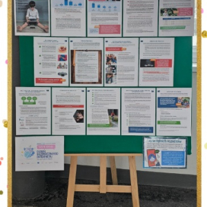 Dzień Bezpiecznego Internetu 2026 w naszej szkole - gazetka na korytarzu głównym