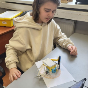 Klasa 5a na zajęciach w Bibliotece Pedagogicznej w Tarnowie