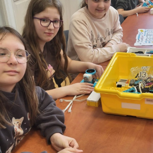 Klasa 5a na zajęciach w Bibliotece Pedagogicznej w Tarnowie