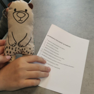 Uczniowie z klasy szóstej na warsztatach historycznych