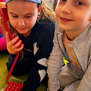 Co łączy telefon i autyzm - warsztaty w klasie 2b