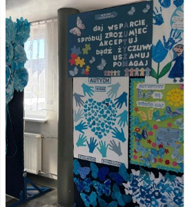 Wystawa prac plastycznych i plakatów na temat autyzmu