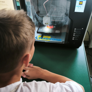Odblaskowa szkoła z wizytą w "Laboratorium przyszłości"