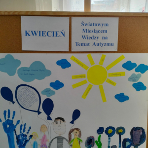 Na zdjęciu plakat wykonany przez uczniów z klasy 2b